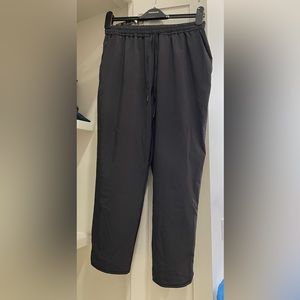 BLACK Lululemon jogger like new condition
